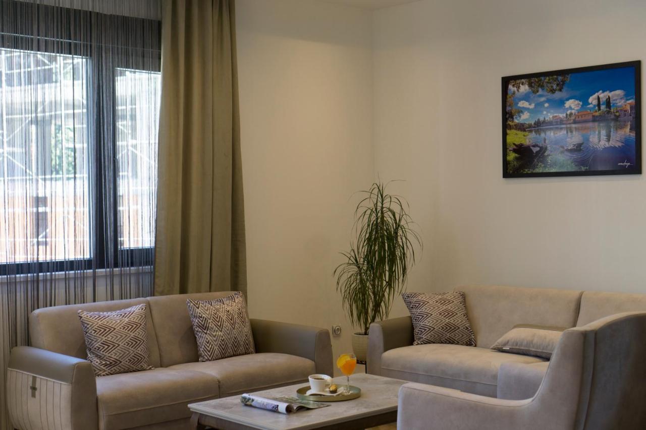 Apartman Aurora Требине Екстериор снимка